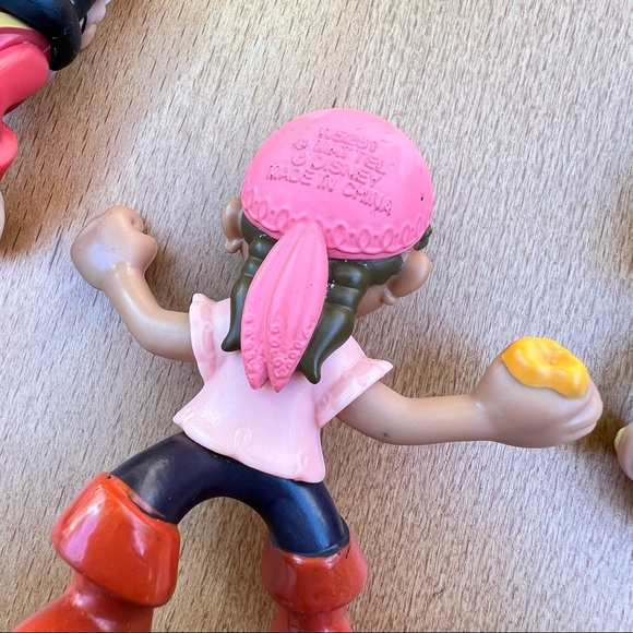 Disney mini figures :Box008: - Picture 3 of 6